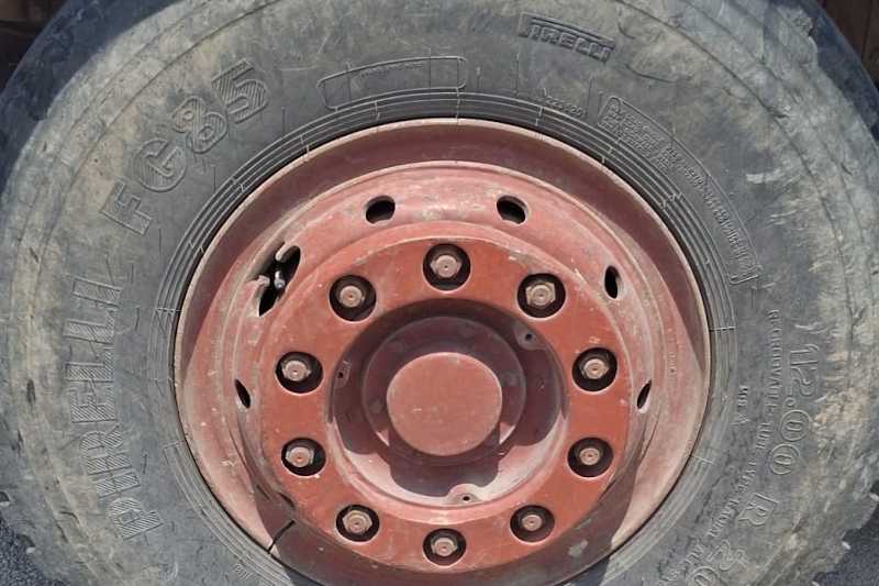OmecoHub - Immagine IVECO 330-30